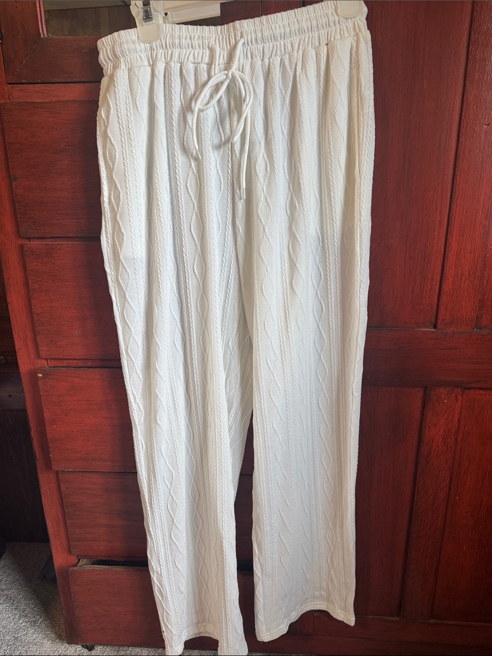 Women's white Wide-Leg Knit Pants with Matching Hooded Top - Picture 5 of 9